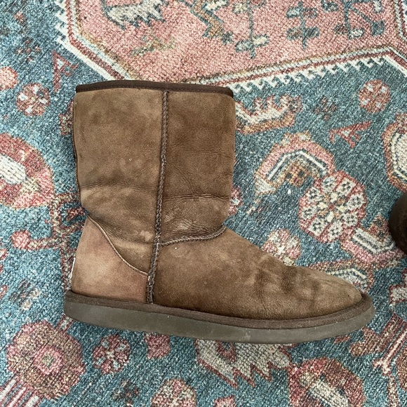 UGG Women's Classic Short Winter Boots - Picture 3 of 11
